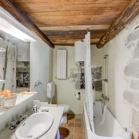 Holiday home Family Mill Stay With Bbq *